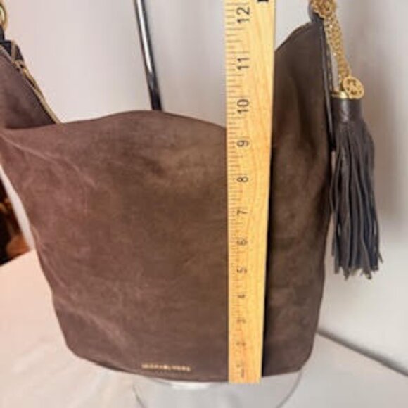 Michael Kors AUTHENTICATED Brown Suede Leather Hobo Bag Gold Chain Tassel Boho - Picture 14 of 15